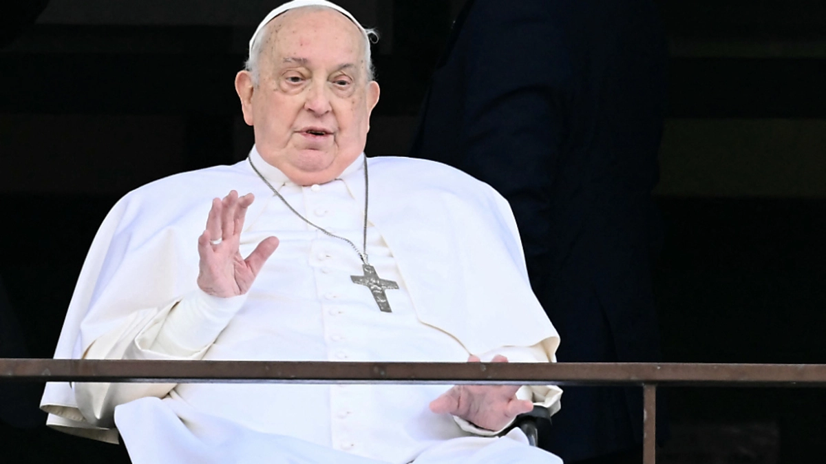 Papst Franziskus nach 38 Tagen aus dem Krankenhaus entlassen | Papst Franziskus nach 38 Tagen aus dem Krankenhaus entlassen