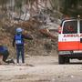 UNO-Helfer bei einem Verletzten in Gaza-Stadt | UNO-Helfer bei einem Verletzten in Gaza-Stadt