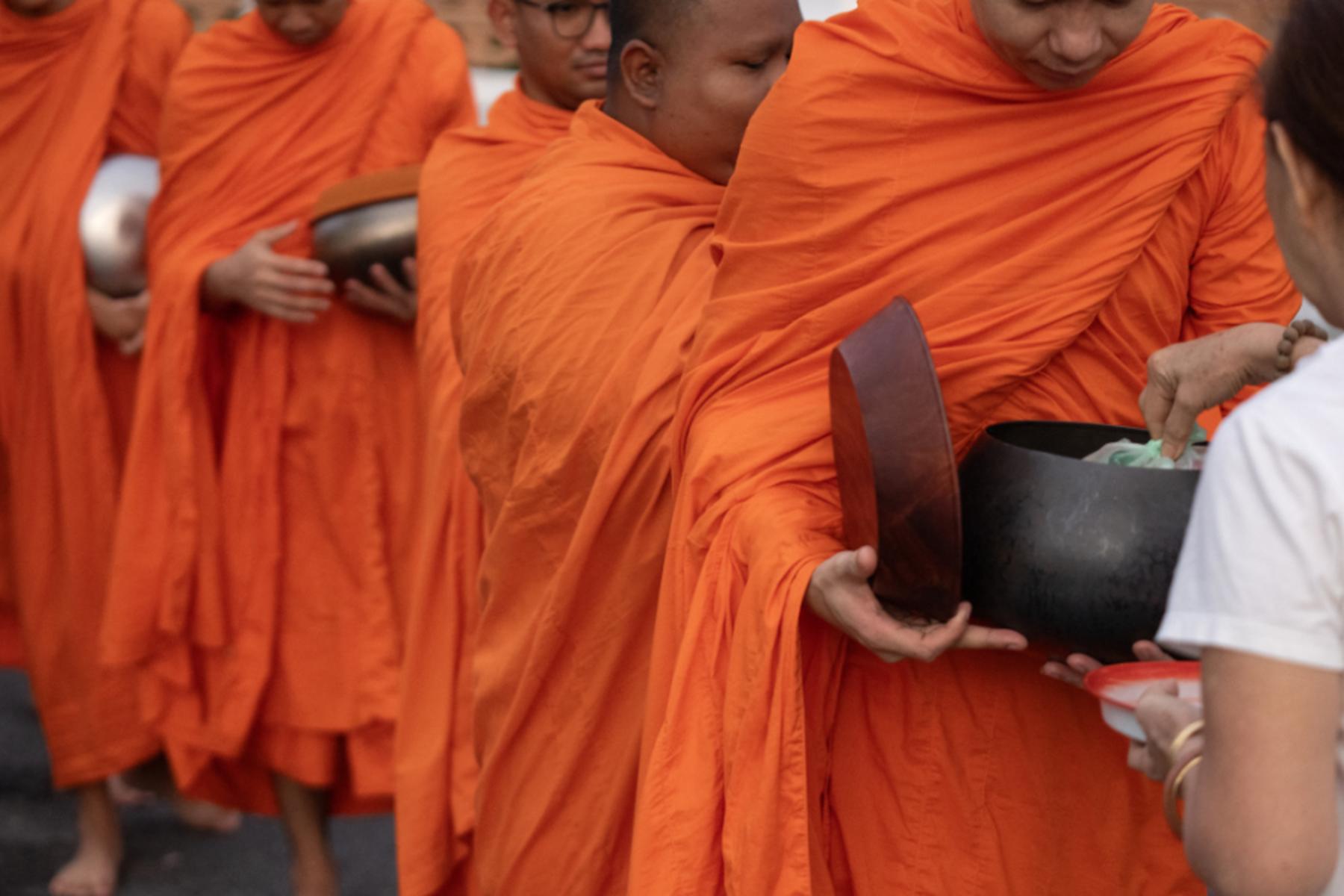 Bangkok: Mönche im Kreuzfeuer: Sex-Skandal erschüttert Thailand