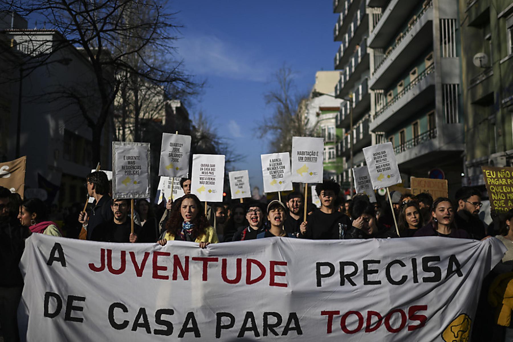 Lissabon | Tausende demonstrieren in Portugal gegen Wohnungsnot