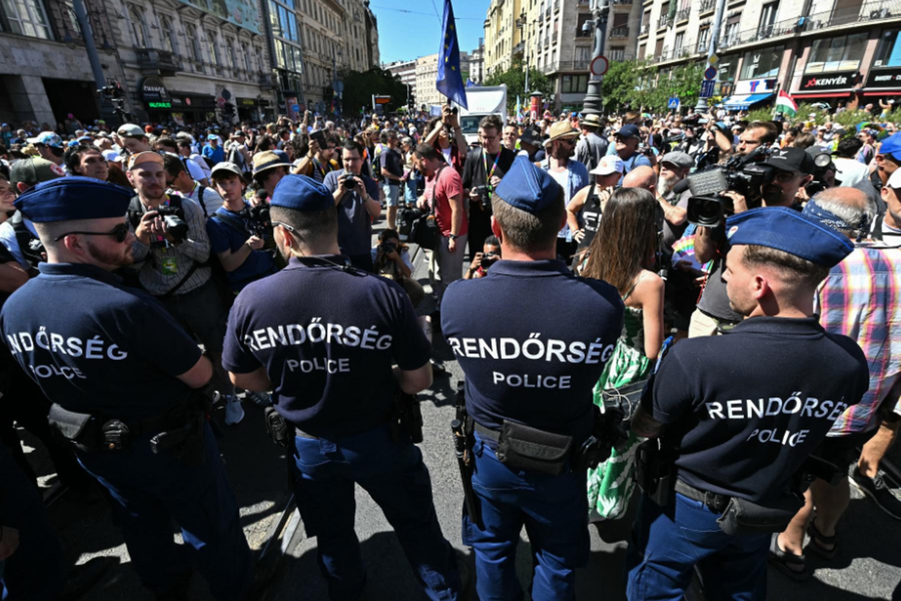Pecs/Budapest/Brüssel: Ungarische Polizei verbietet Pride-Parade in Pécs