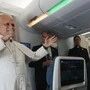 Nicht nur Trump, auch Papst Leo spricht im Flugzeug mit der Presse | Nicht nur Trump, auch Papst Leo spricht im Flugzeug mit der Presse