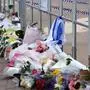 Menschen legten Blumen am Bondi Beach nieder | Menschen legten Blumen am Bondi Beach nieder