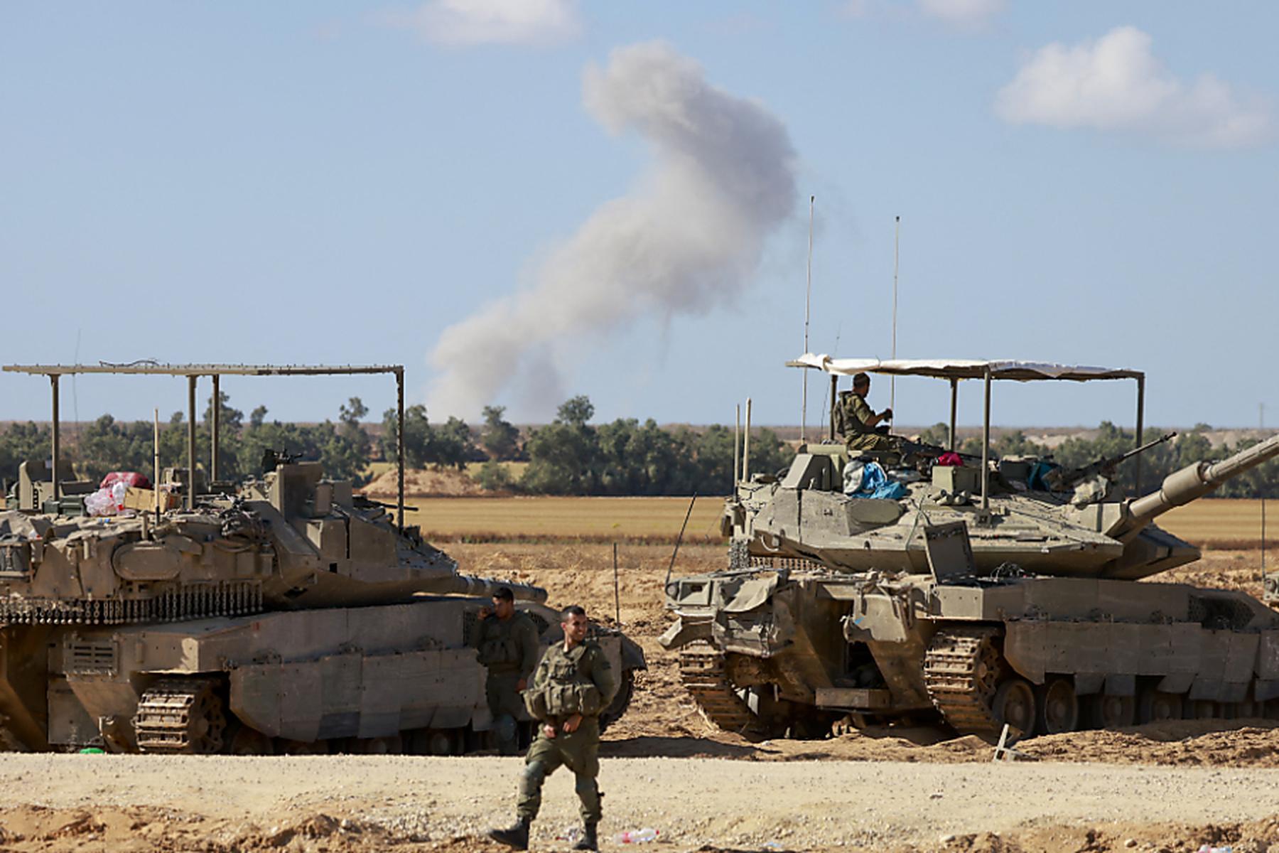 Gaza: Hamas: Grenzübergang Kerem Shalom erneut beschossen