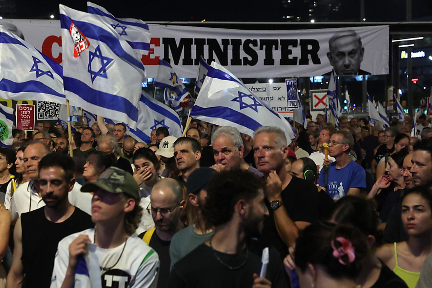 Tel Aviv: Tausende fordern in Israel Geisel-Deal