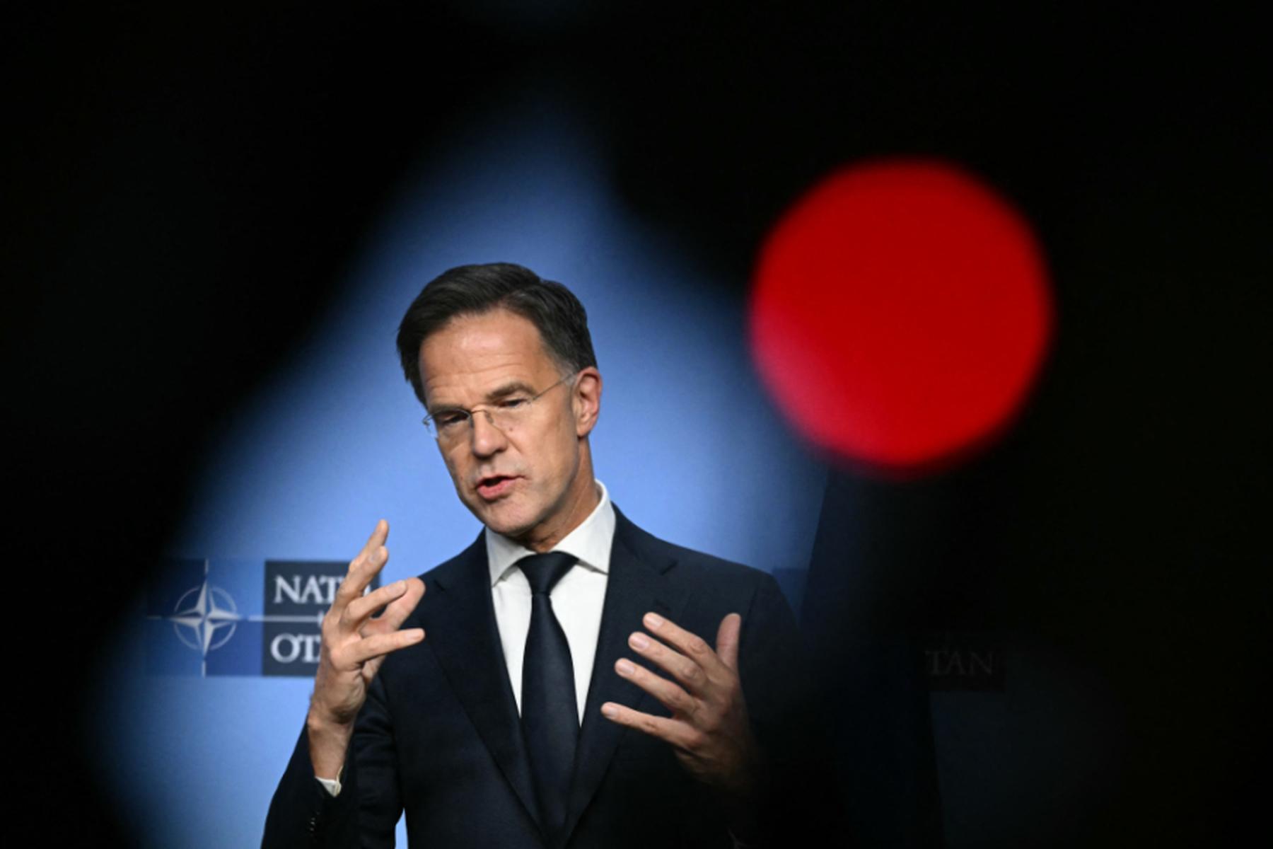 Brüssel/Washington: Rutte für Treffen mit Trump nach Washington gereist