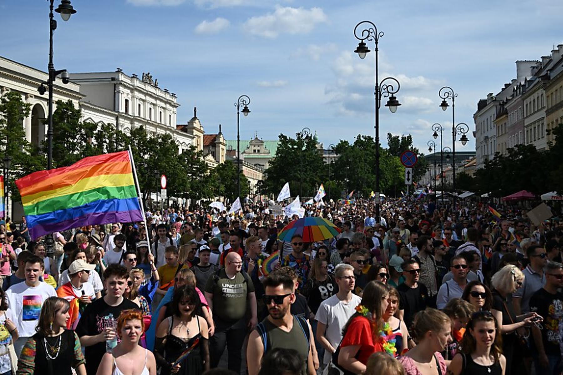 Warschau: Großdemo für sexuelle Minderheiten in Warschau