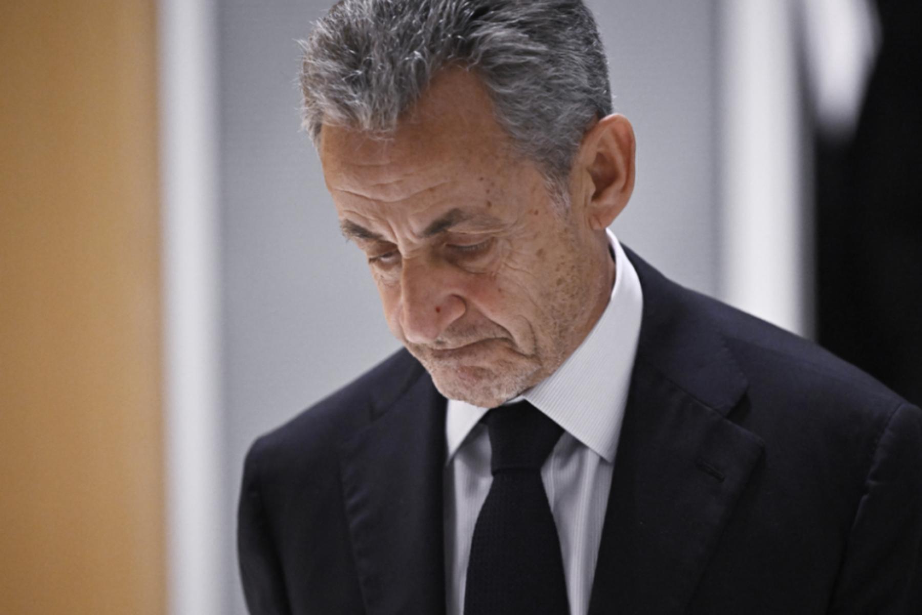 Paris: Sarkozy tritt Haft in Paris am Dienstag an