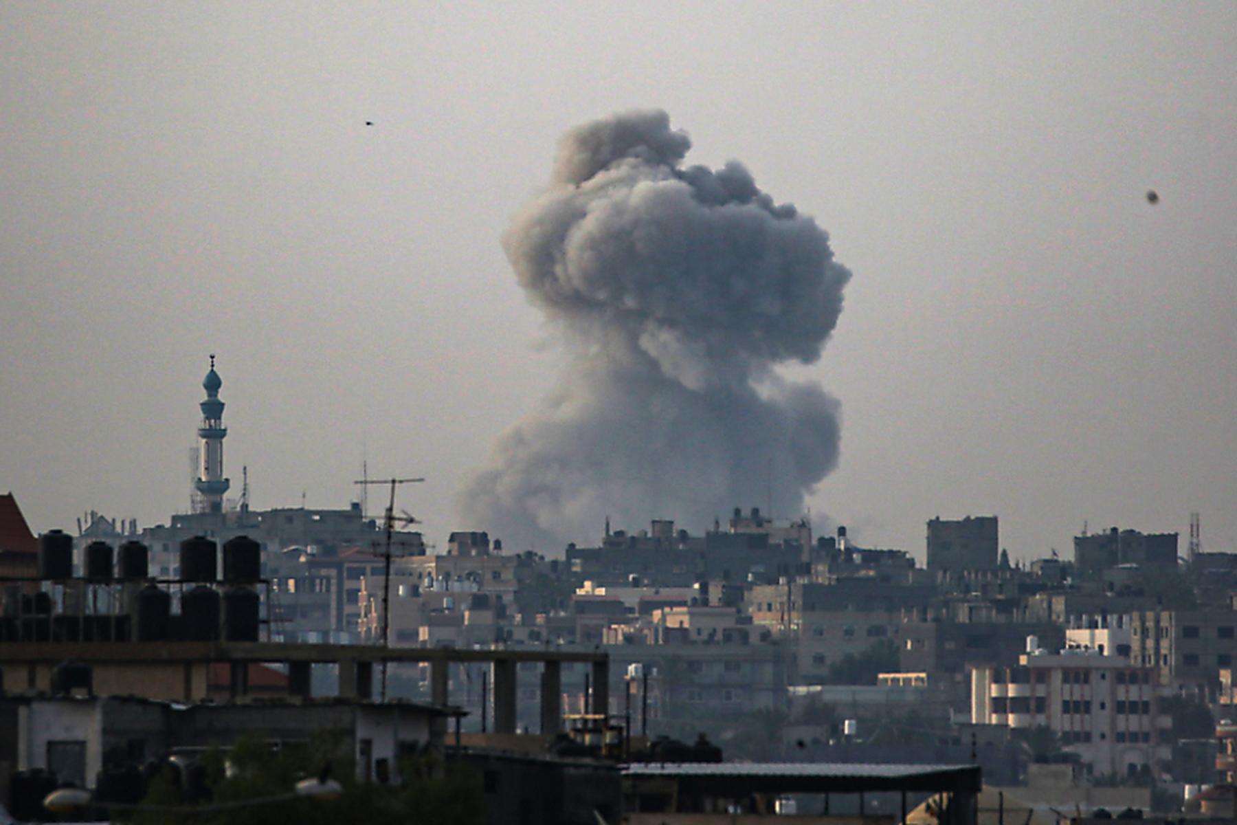Gaza/Tel Aviv: Israels Einsatz in Rafah dauert an