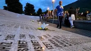 Gedenkfeier in Srebrenica | Gedenkfeier in Srebrenica