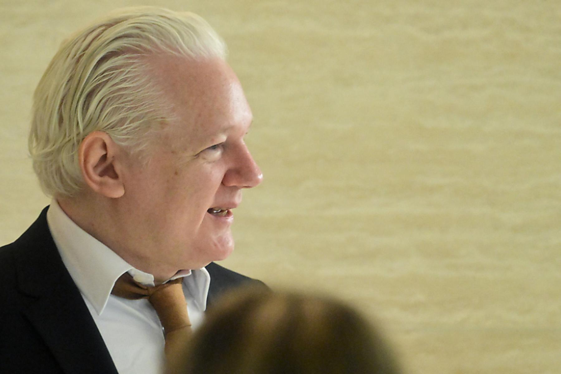 Deal mit Justiz: WikiLeaks-Gründer Assange laut US-Richterin „freier Mann“