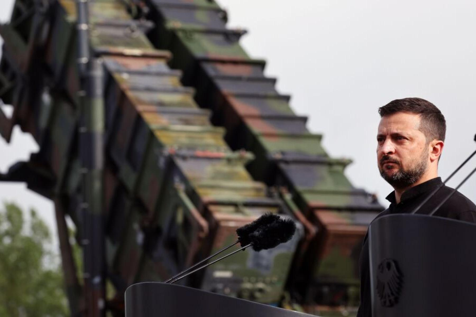 London: Selenskyj trifft Starmer, Macron und Merz in London