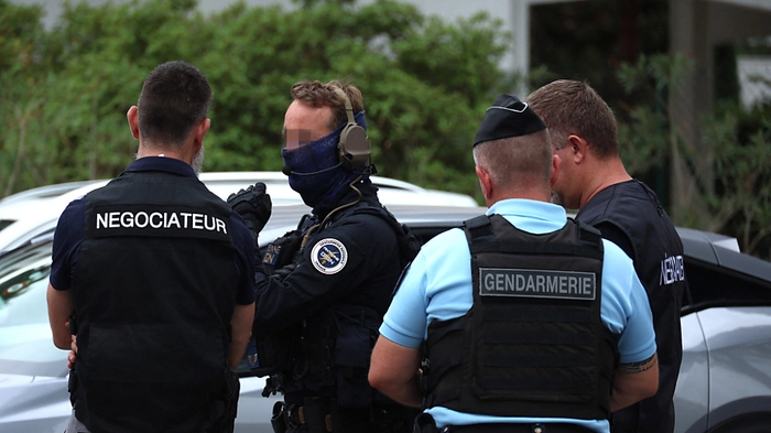 Polizei suchte nach dem Verdächtigen | Polizei suchte nach dem Verdächtigen