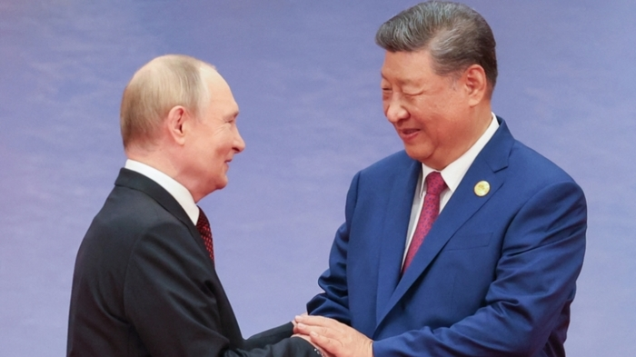 Putin und Chinas Staatschef Xi bei einem Treffen im vorigen Sommer | Putin und Chinas Staatschef Xi bei einem Treffen im vorigen Sommer