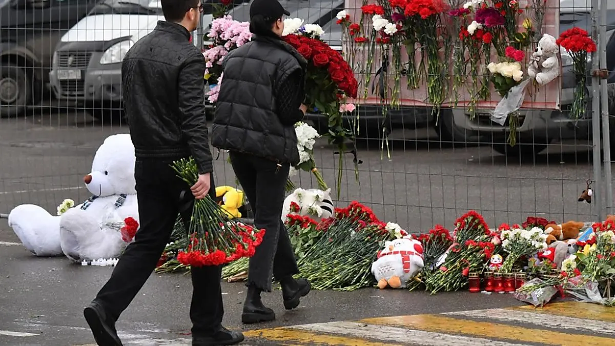 Bei dem Anschlag Freitagabend kamen mehr als 130 Menschen ums Leben | Bei dem Anschlag Freitagabend kamen mehr als 130 Menschen ums Leben