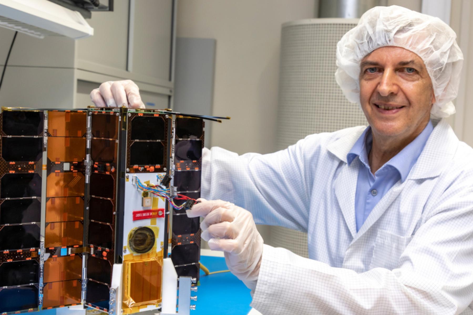 Graz/Wien: Austro-Nanosatellit nach Missionsende plangemäß verglüht