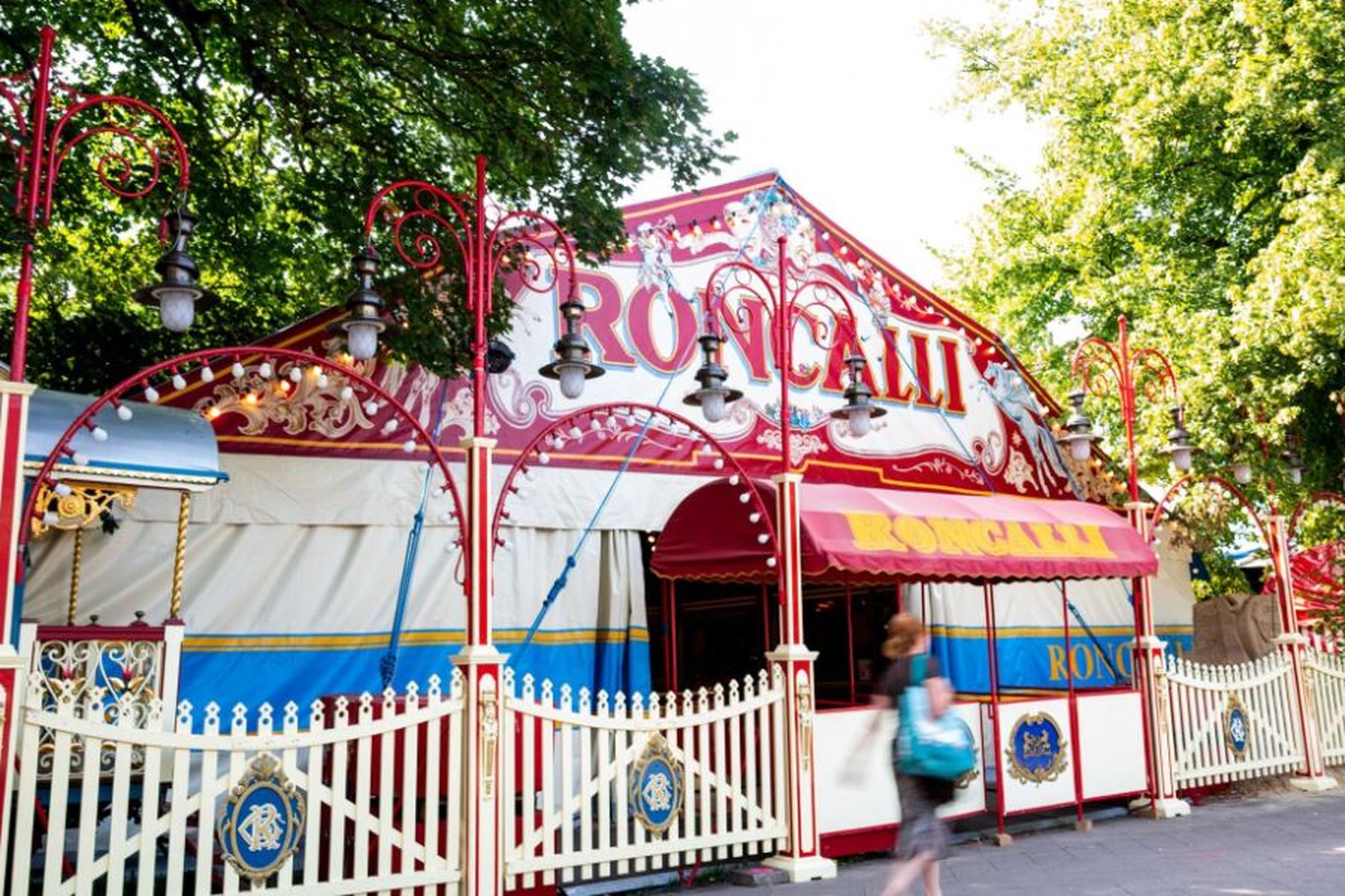 Lübeck: Roncalli-Artisten bei Training in Lübeck abgestürzt