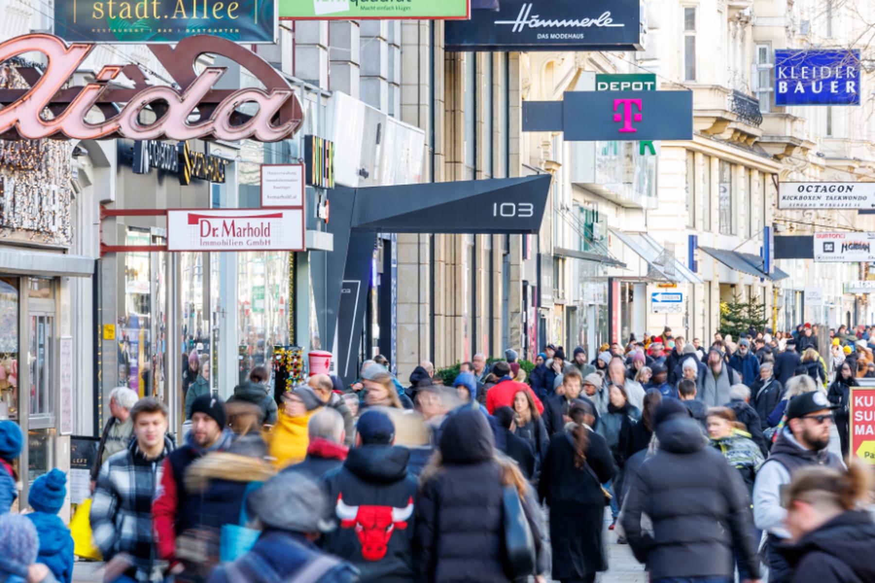 Wien: Wiener "Mahü" nun mit Rad-Bereich bei Engstelle