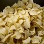 Chips enthalten meist viel Salz und Fett | Chips enthalten meist viel Salz und Fett