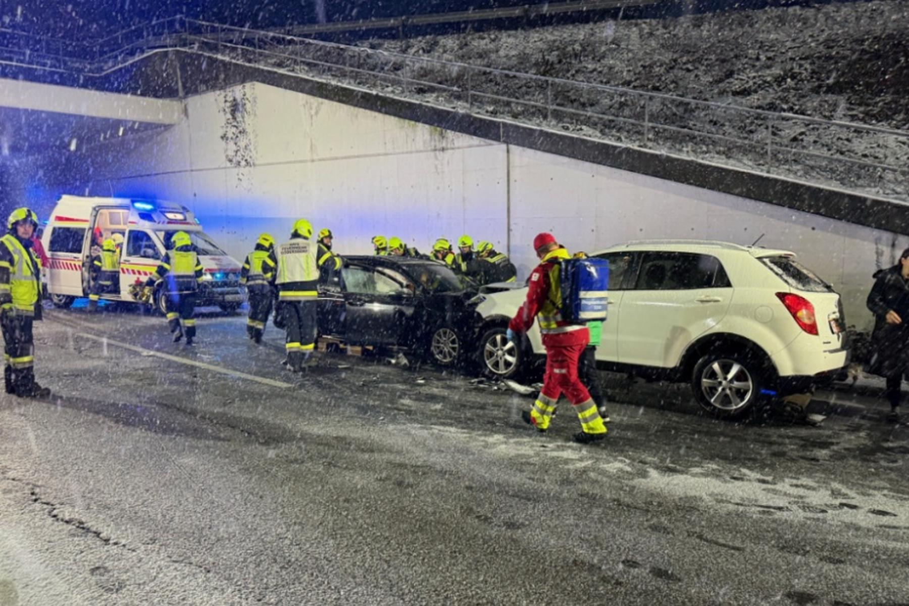 Wernberg: Sechs Verletzte bei Geisterfahrerunfall in Kärnten