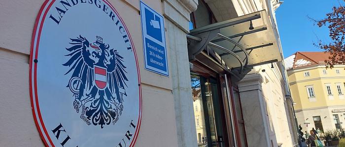 Am Landesgericht Klagenfurt musste sich am Donnerstag ein Mann verantworten, der den Ferlacher Bürgermeister auf Facebook beleidigt hatte
