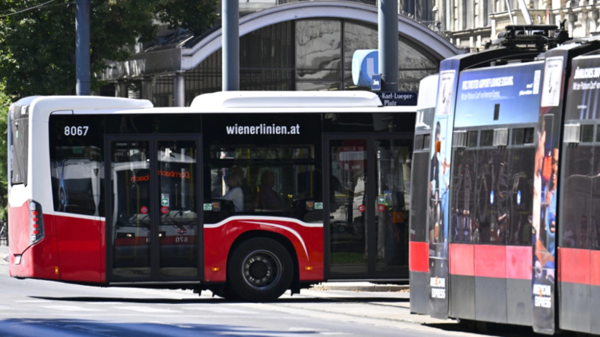 Ab Montag sind Anschlusslinien auf Bildschirmen ersichtlich | Ab Montag sind Anschlusslinien auf Bildschirmen ersichtlich