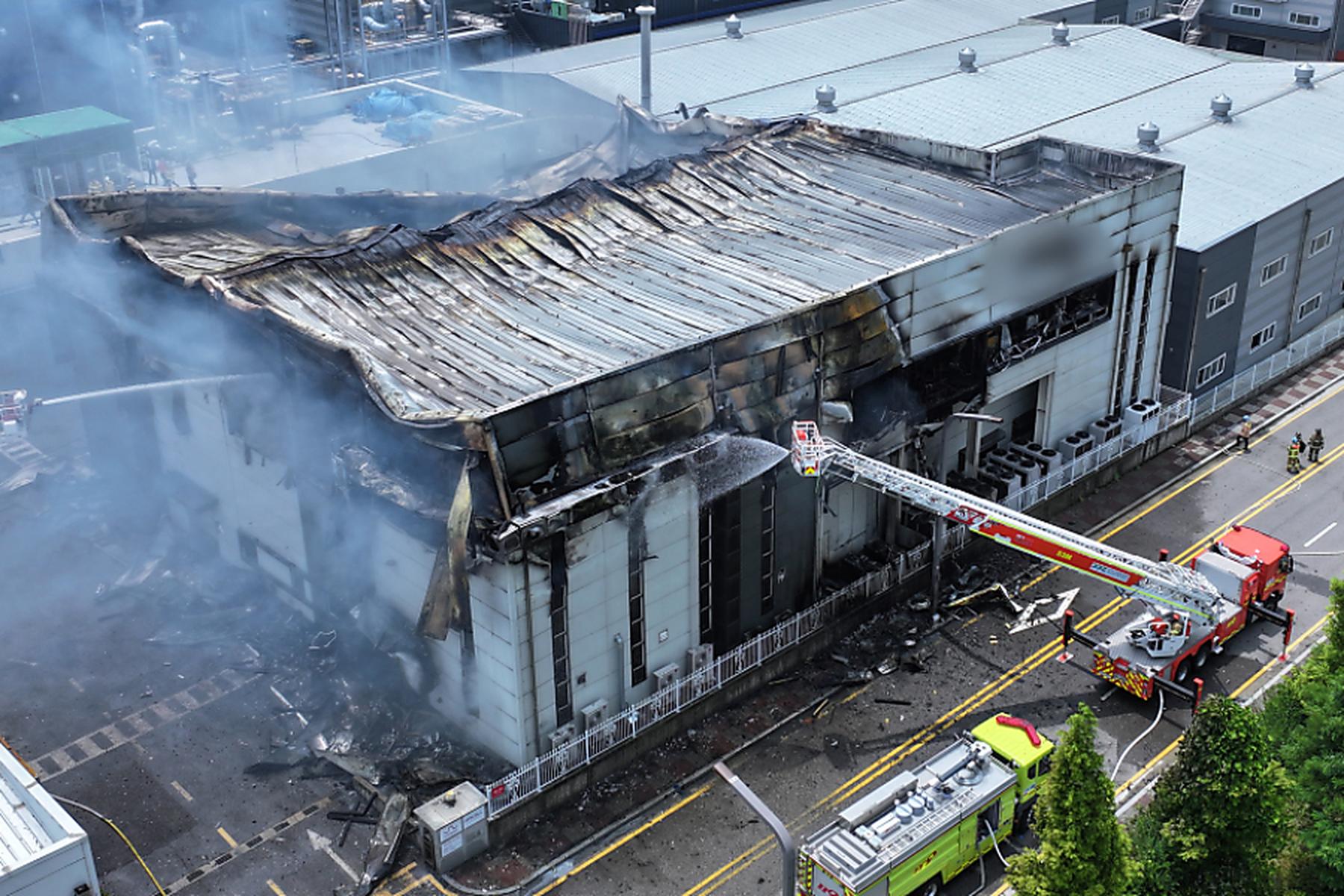 Seoul: Großbrand in Batteriefabrik in Südkorea