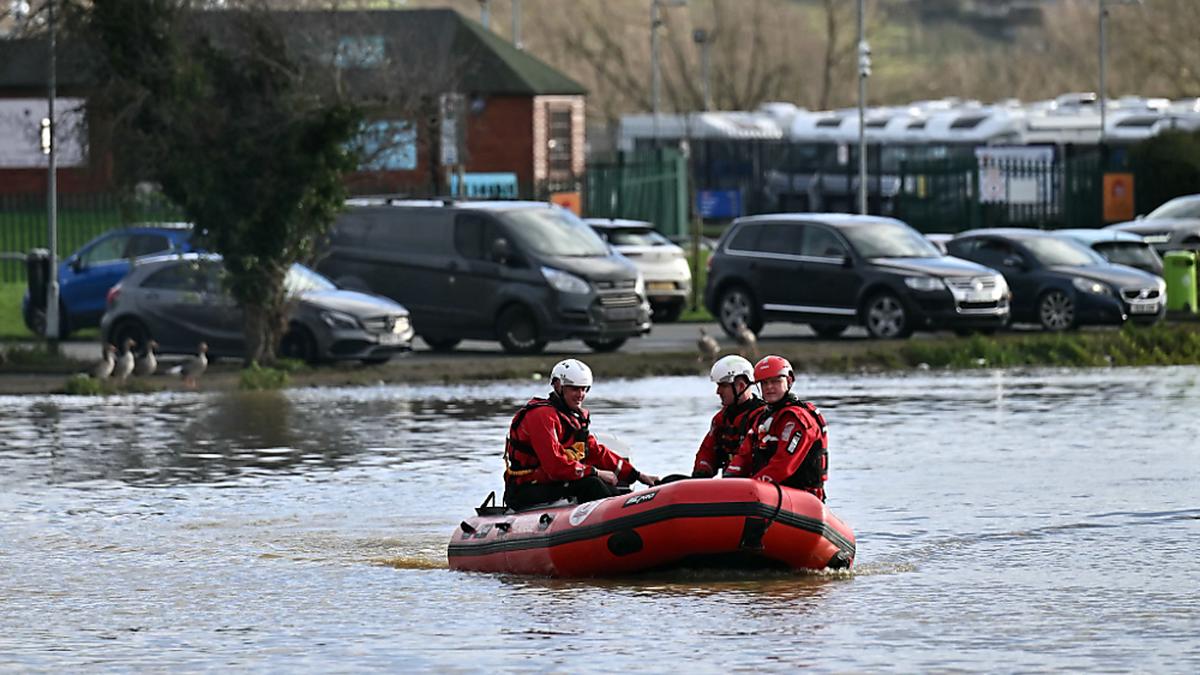 Evakuierungen am Fluss Nene in Mittelengland | Evakuierungen am Fluss Nene in Mittelengland