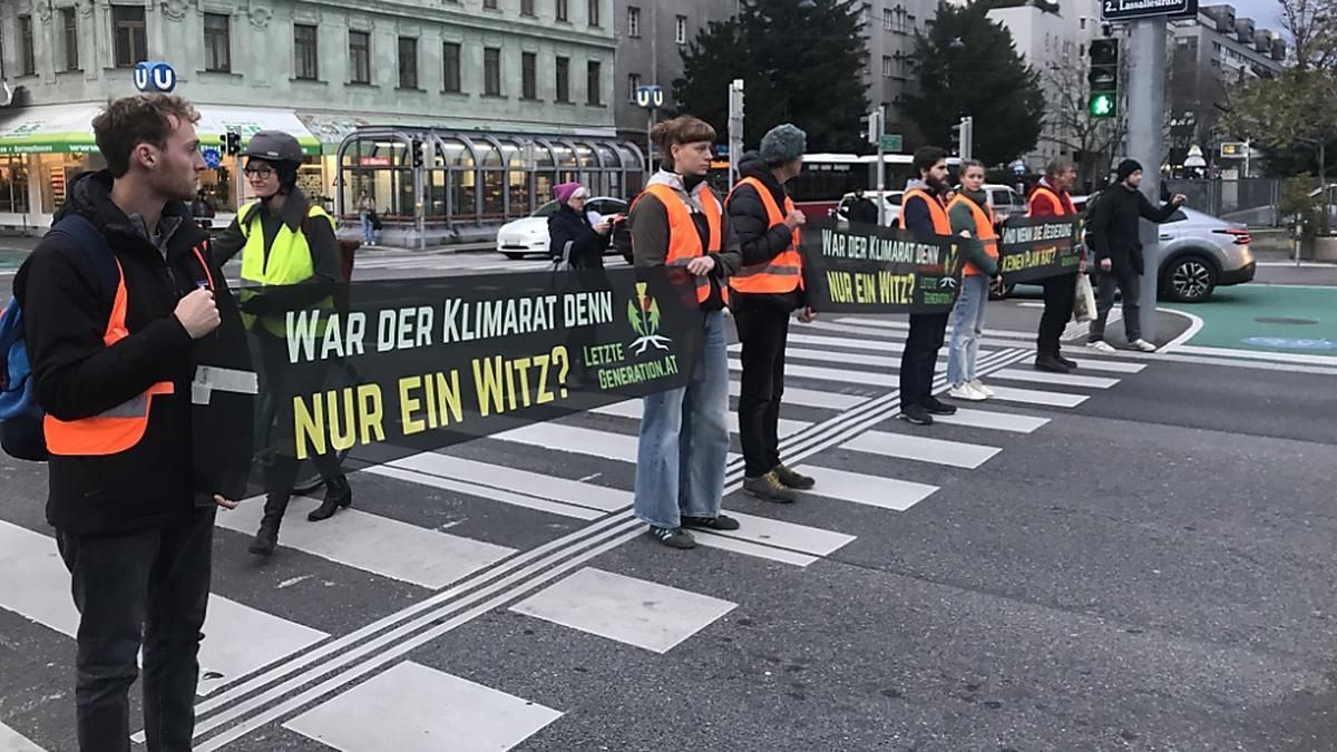Klimaaktivisten blockierten am Dienstag erneut Wiens Straßen | Klimaaktivisten blockierten am Dienstag erneut Wiens Straßen