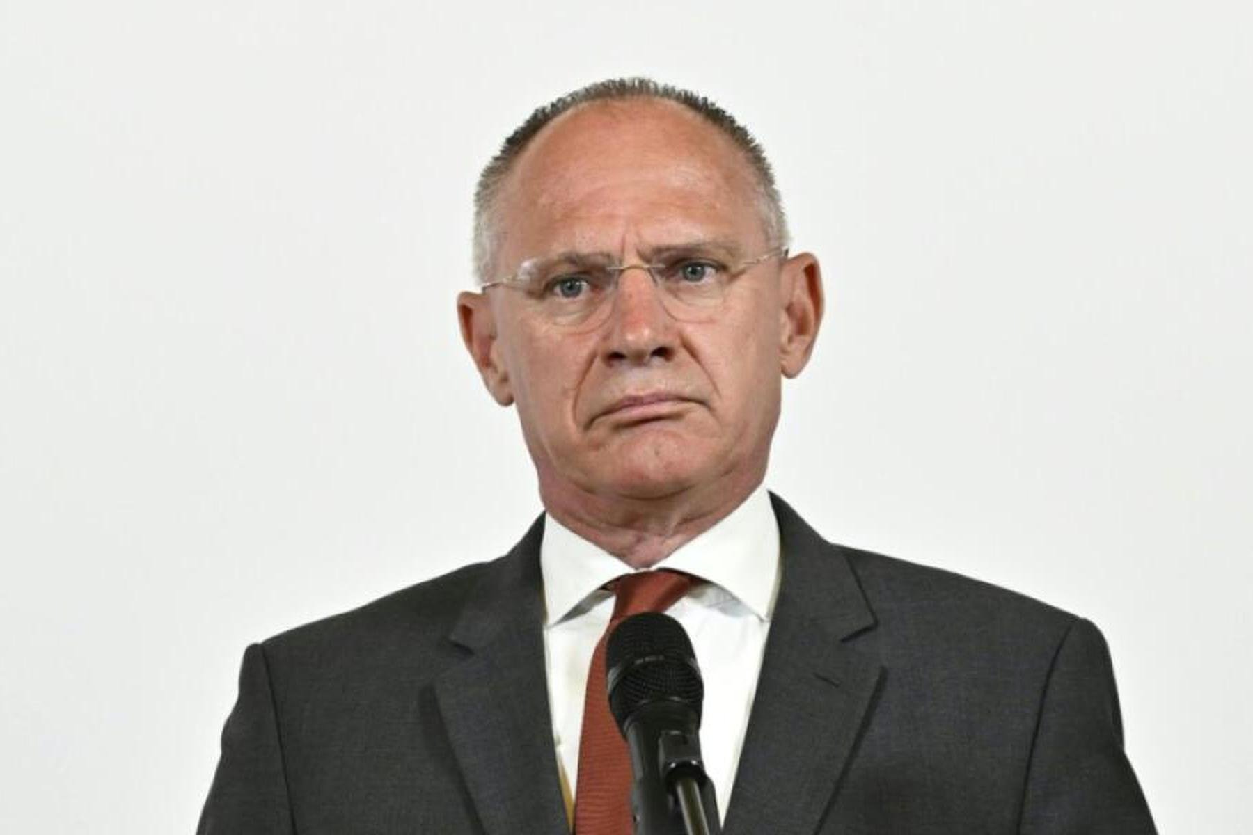 Wien: Warnung vor Deepfake-Anrufen von falschem Innenminister