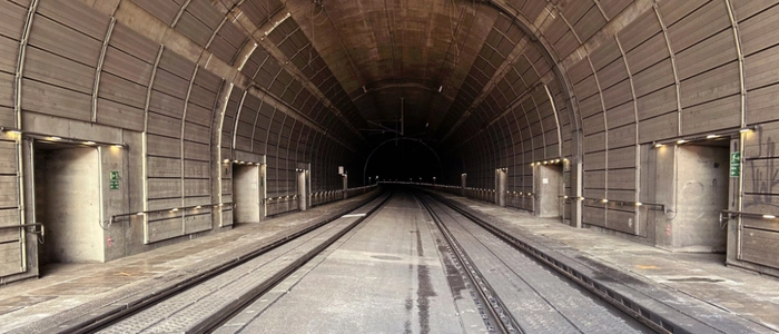 Die dreieinhalbwöchige Sperre der Westbahn in Niederösterreich für finale Reparaturarbeiten nach der Jahrhundertflut ist zu Ende | Dreieinhalbwöchige Sperre für finale Reparaturarbeiten zu Ende