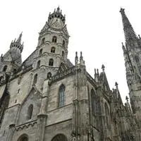 Glockengeläut und Trauerbeflaggung in ganz Österreich