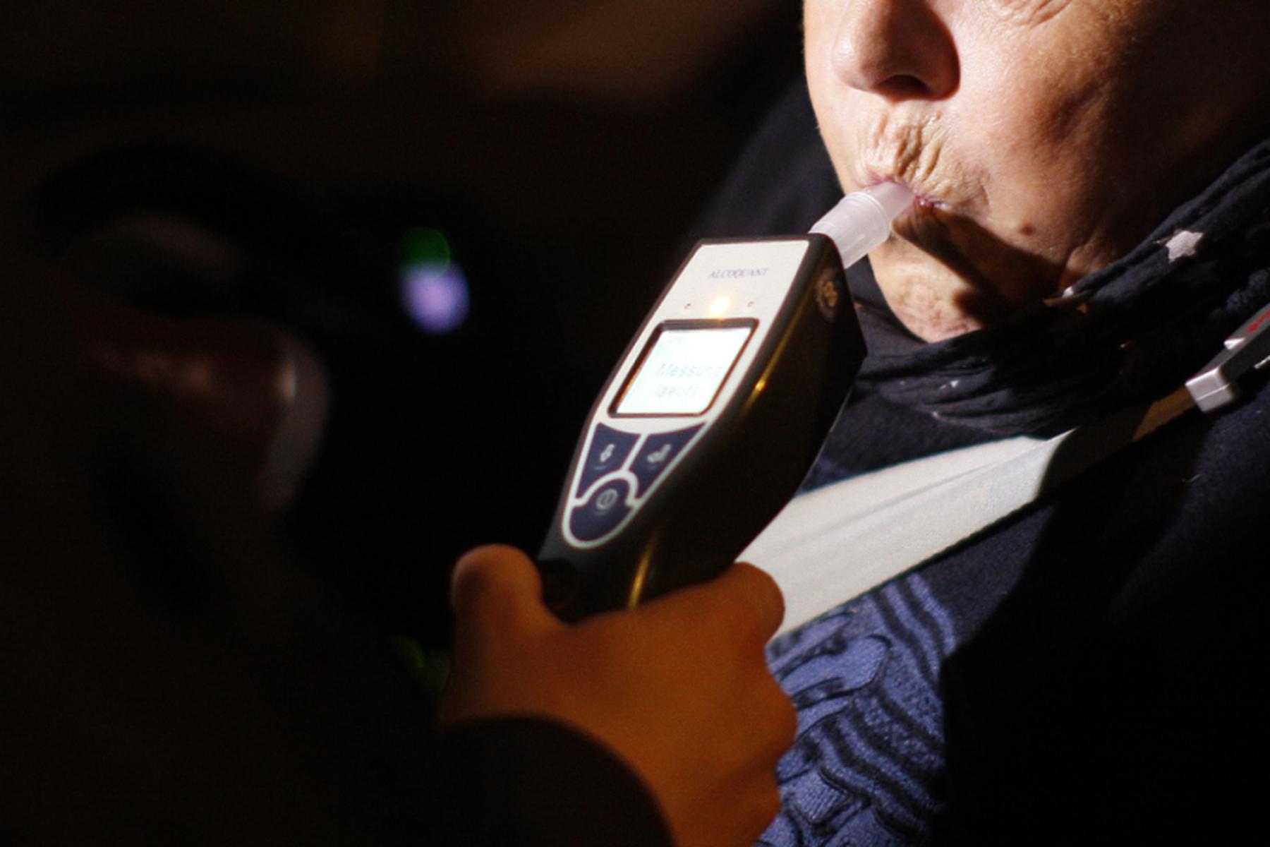 Wien: Lebensgefahr für Mitfahrer nach Motorradunfall in Wien