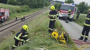 Einsatzkräfte am Unfallort bei Allentsteig | Einsatzkräfte am Unfallort bei Allentsteig