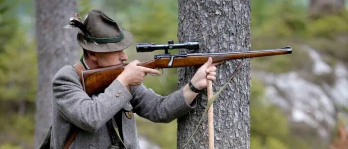 Die Männer hatten an einer Treibjagd teilgenommen | Die Männer hatten an einer Treibjagd teilgenommen