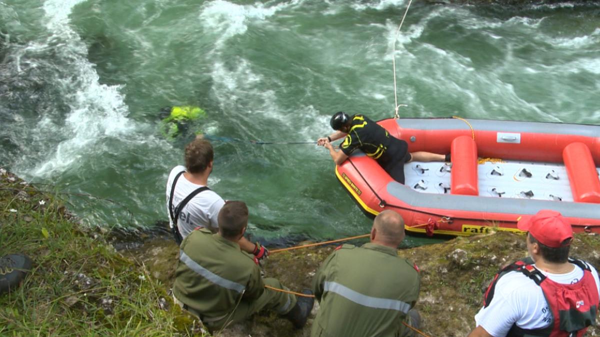 Die Rettungskräfte konnten nur noch die Leiche bergen | Die Rettungskräfte konnten nur noch die Leiche bergen