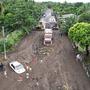 Ganze Straßen vom Schlamm des Mayon begraben | Ganze Straßen vom Schlamm des Mayon begraben