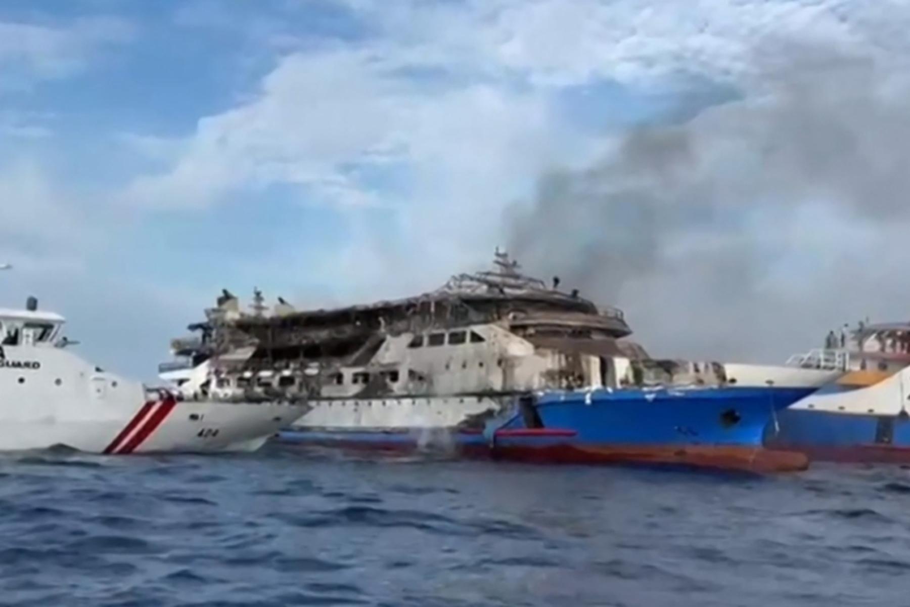 Jakarta: Tödliches Feuer auf Fähre in Sulawesi