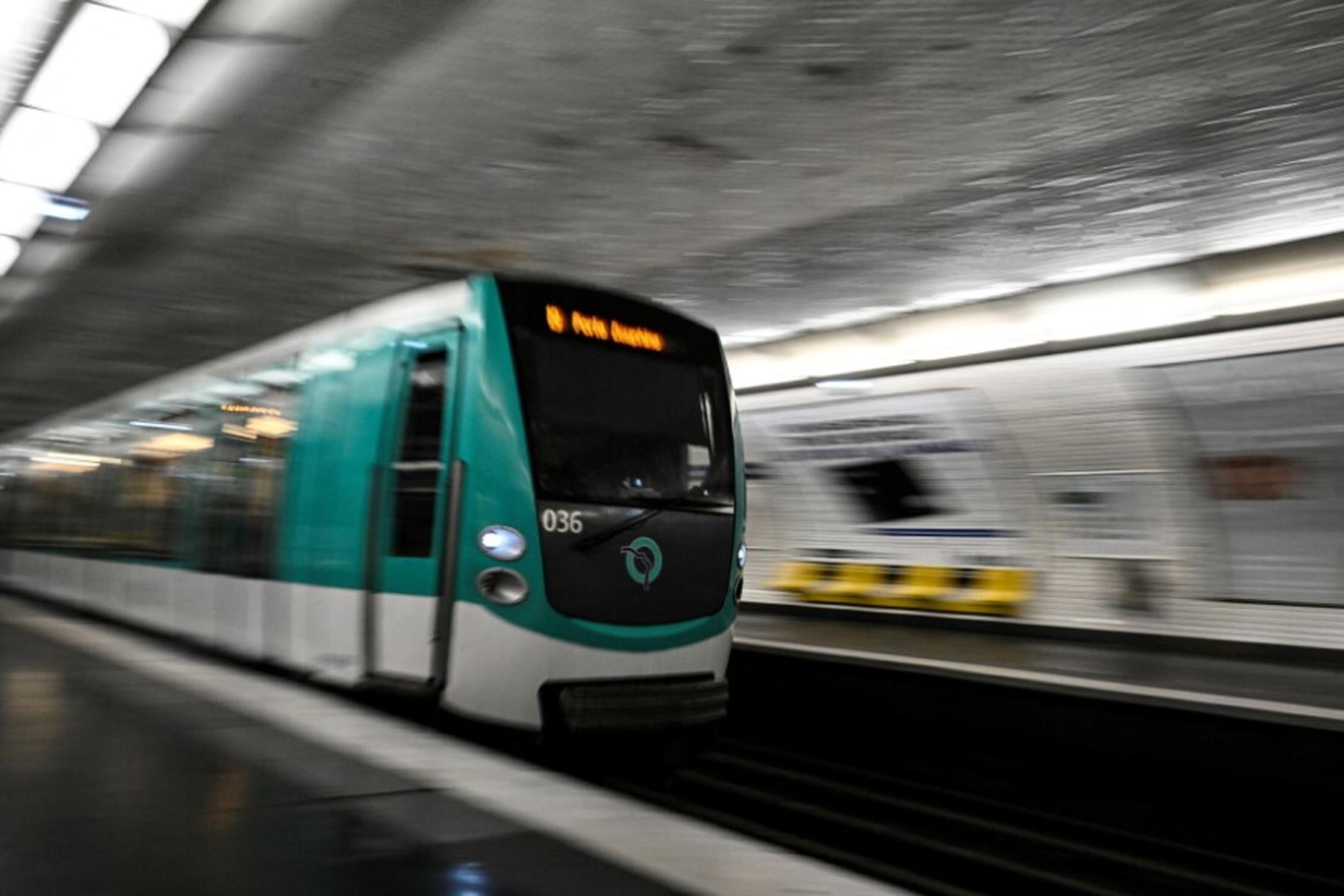 Paris: Angreifer verletzte drei Frauen in Pariser Métro