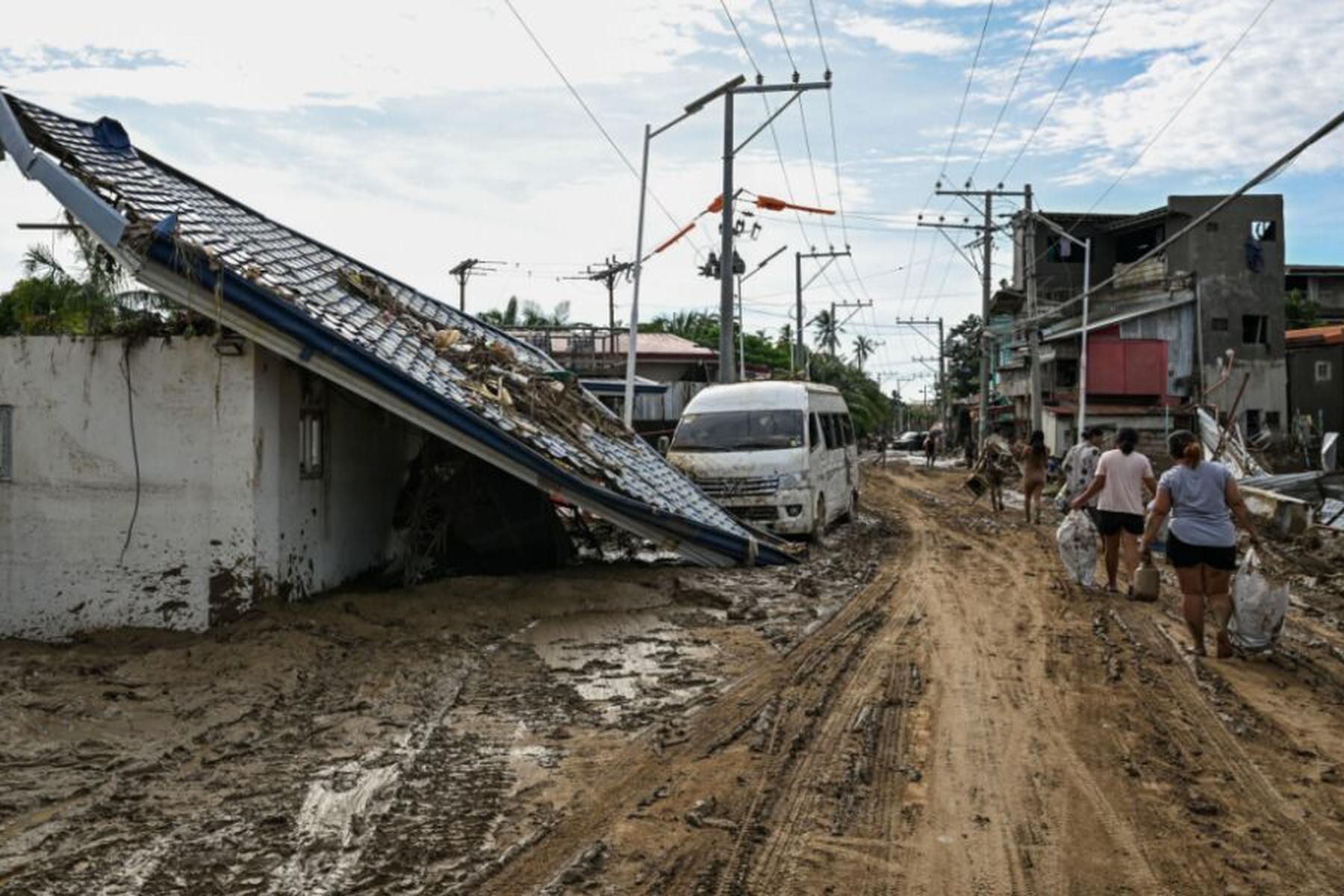 Cebu City: Mehr als 140 Tote durch Taifun "Kalmaegi" auf Philippinen