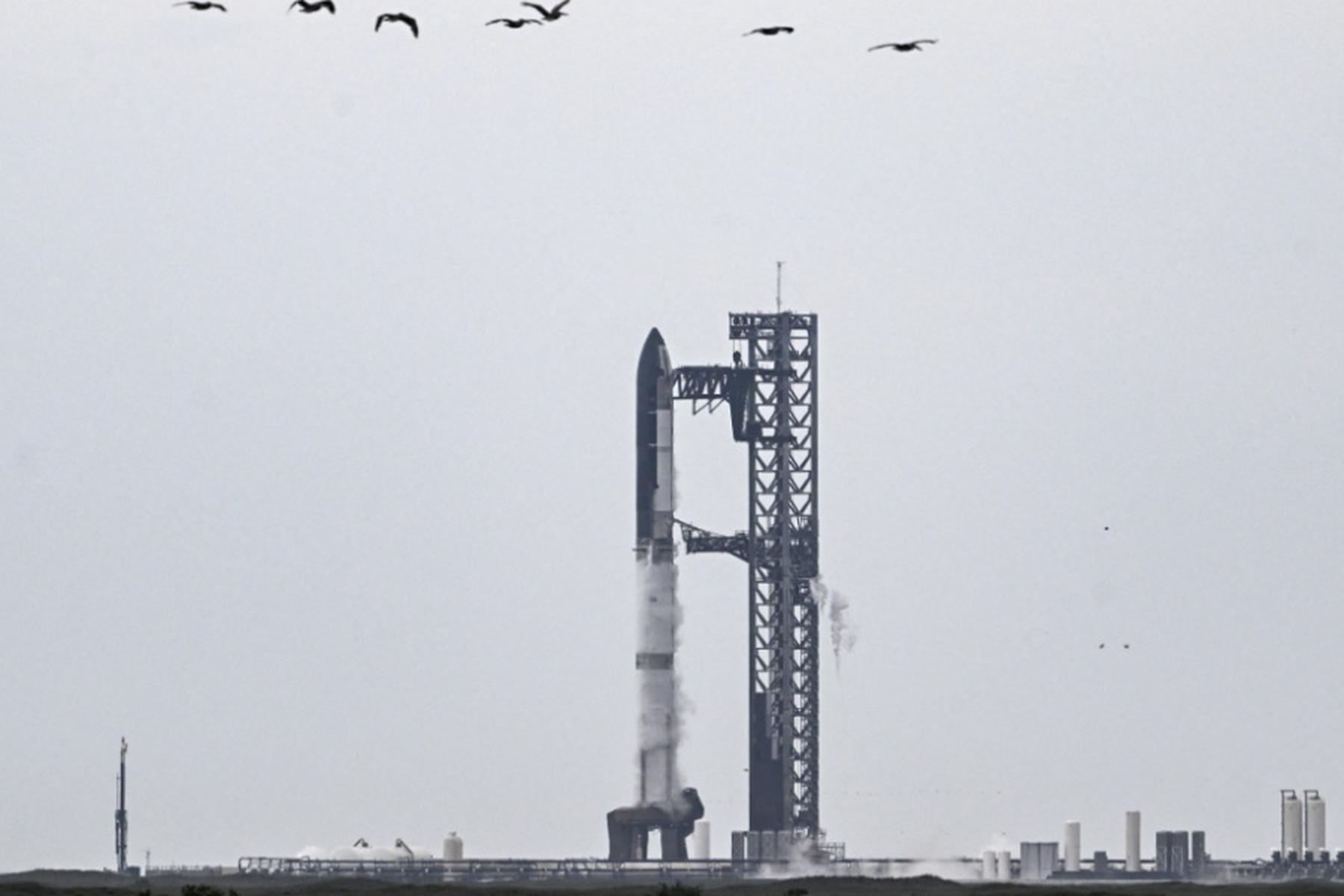 USA/Hawthorne: Zehnter Testflug von Rakete Starship erneut verschoben