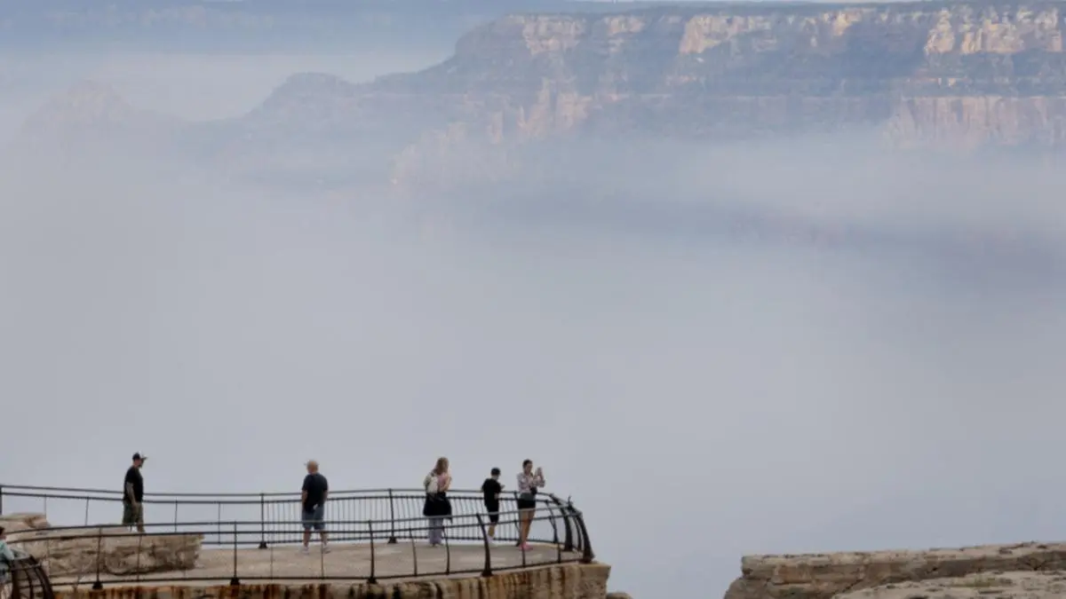 Am Dienstag waren dichte Rauchschwaden über dem Nationalpark sicher | Am Dienstag waren dichte Rauchschwaden über dem Nationalpark sicher