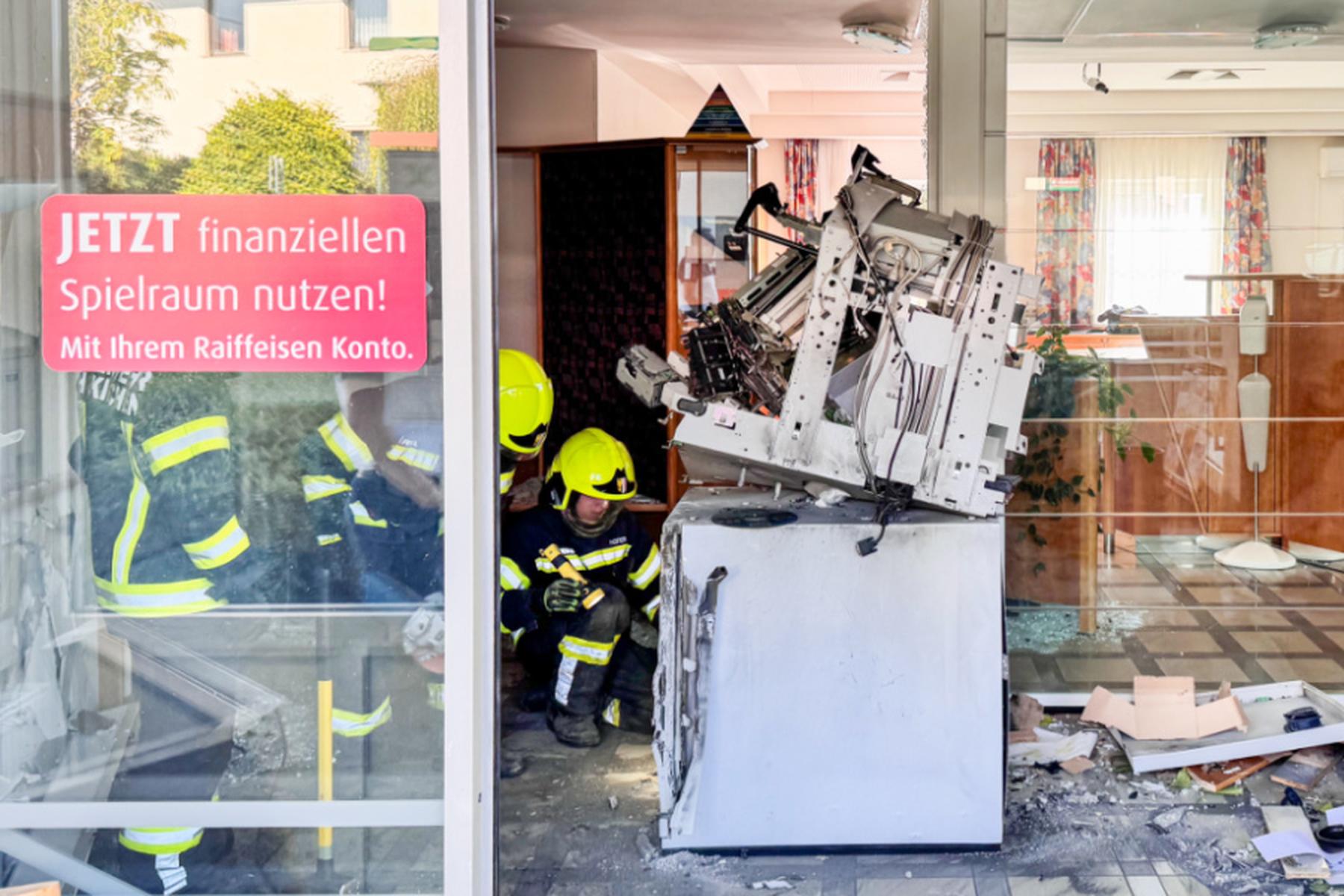 Wien/Linz: Nach Bankomatsprengungen in Österreich - weitere Festnahmen