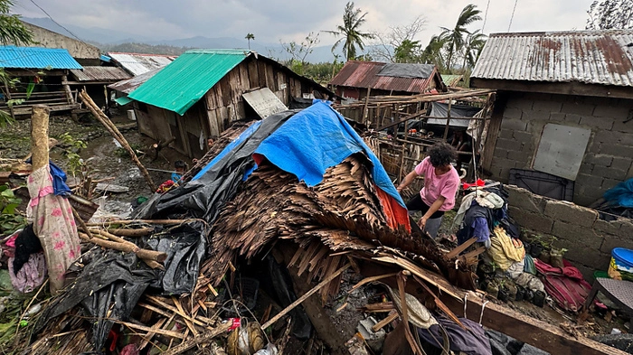 Tropische Wirbelstürme sorgen auf den Philippinen für Verwüstungen | Tropische Wirbelstürme sorgen auf den Philippinen für Verwüstungen