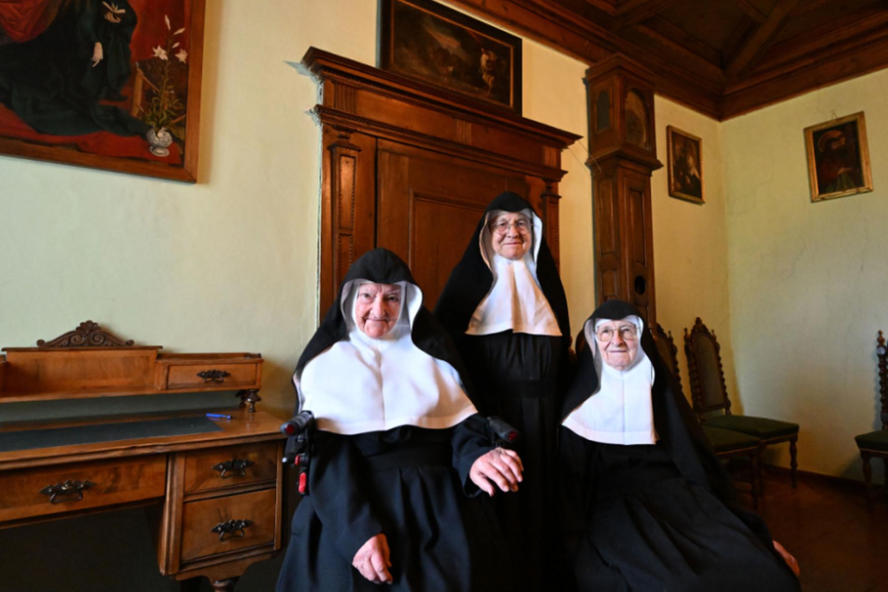 Elsbethen: Nach einem Tag: Nonnen von Goldenstein zurück auf Instagram