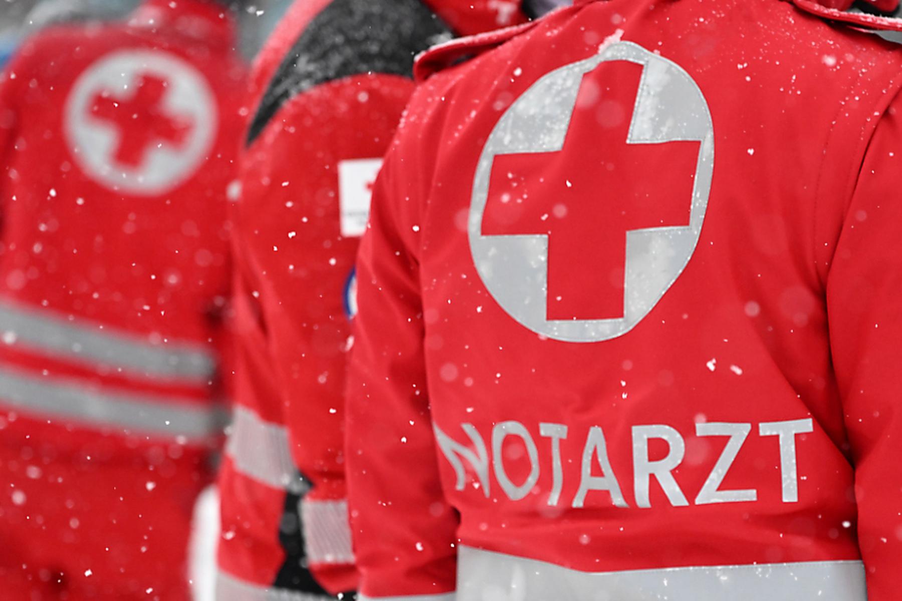Oetz | Vier Schwerverletzte bei Absturz von Gondel in Tirol