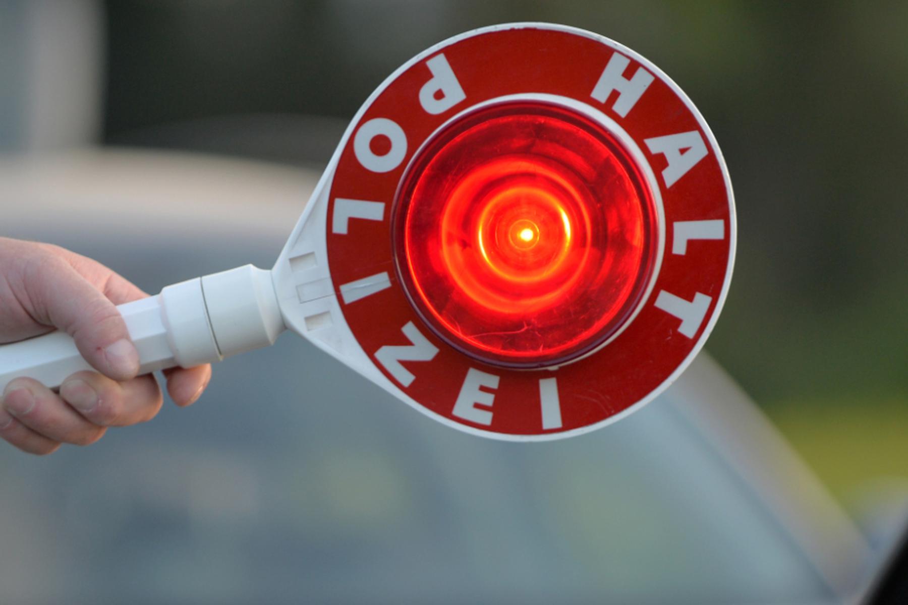 Klagenfurt: Betrunkener Kärntner rast Polizei mit fast 200 km/h davon