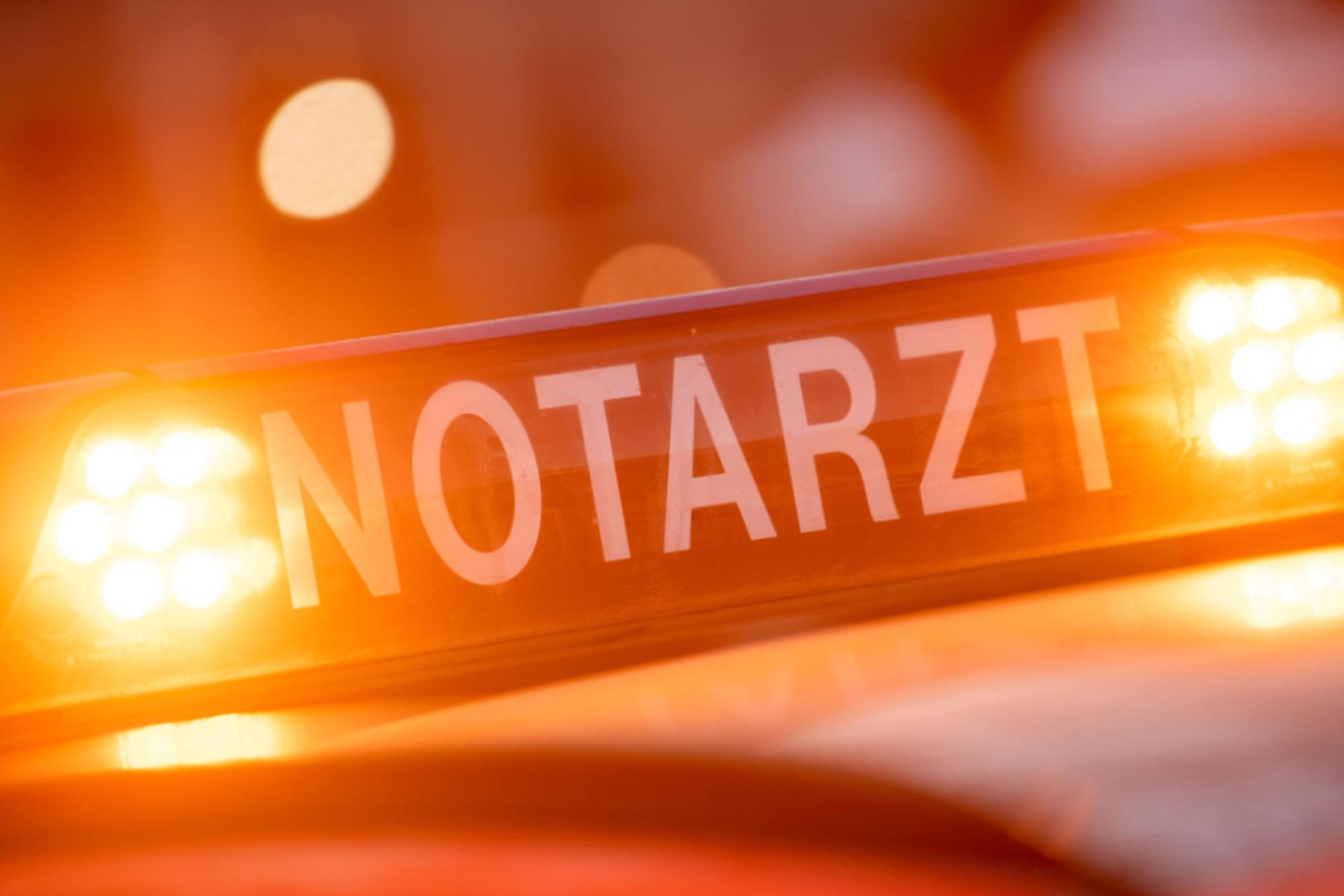 Biberach: Säugling in Babyschale in Deutschland von Auto überfahren