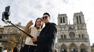 Notre-Dame ist ein beliebtes Touristenziel | Notre-Dame ist ein beliebtes Touristenziel