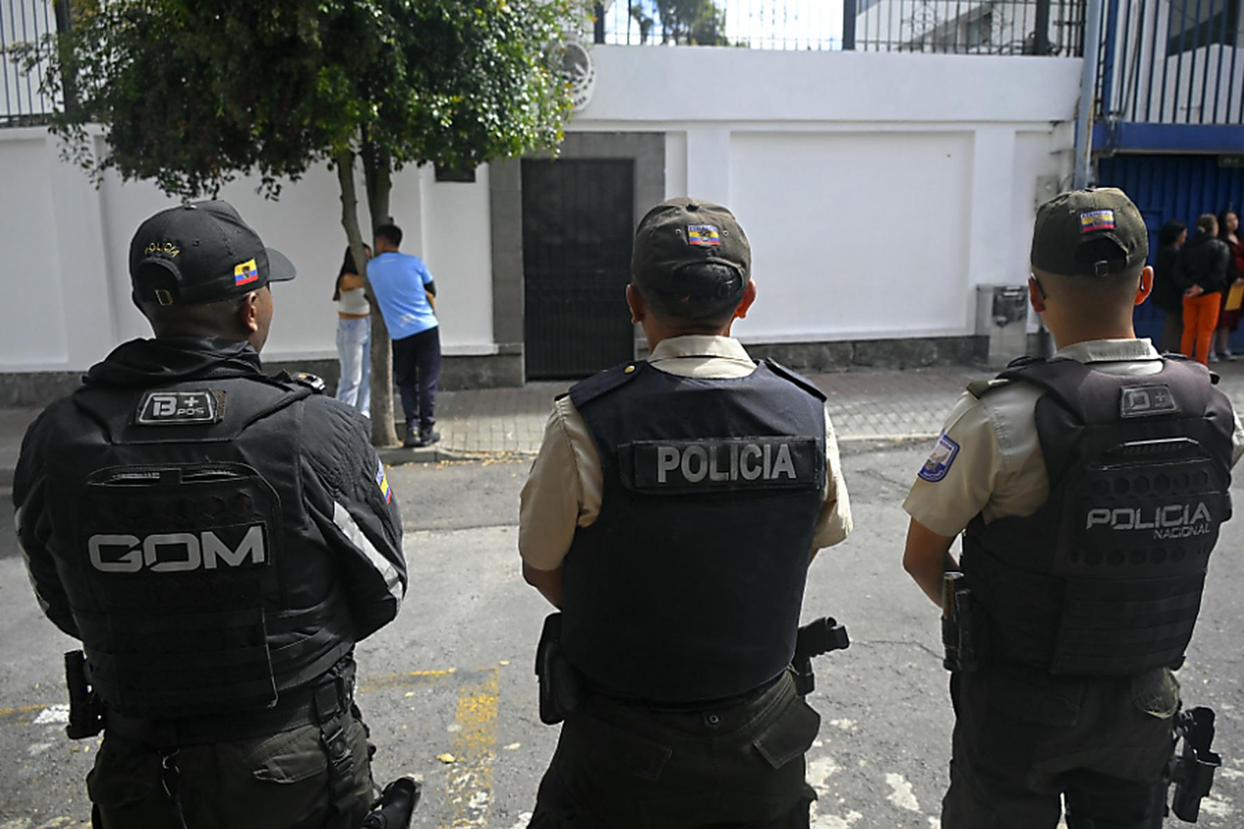 Quito: Ecuador benennt elf Bandenchefs als militärische Ziele